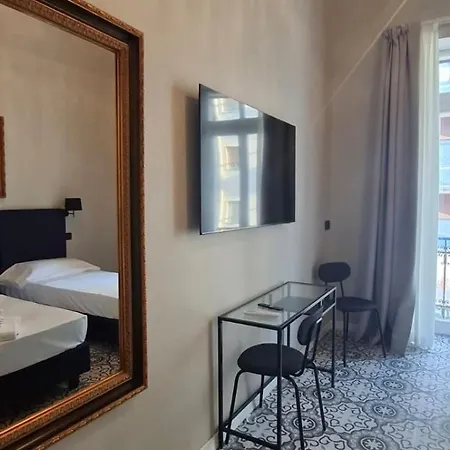 Fontana Falconieri Boutique מסינה