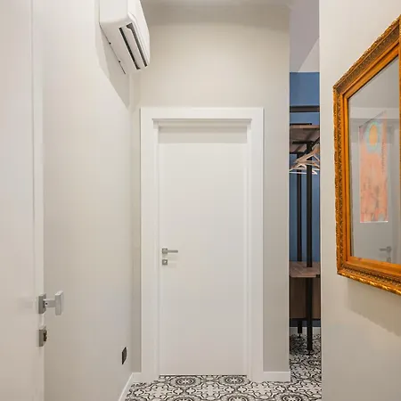 Fontana Falconieri Boutique 4* מסינה