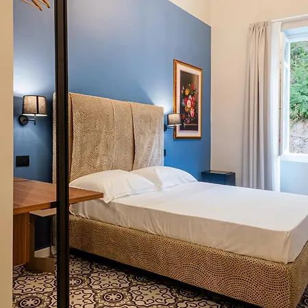 Fontana Falconieri Boutique Hotel